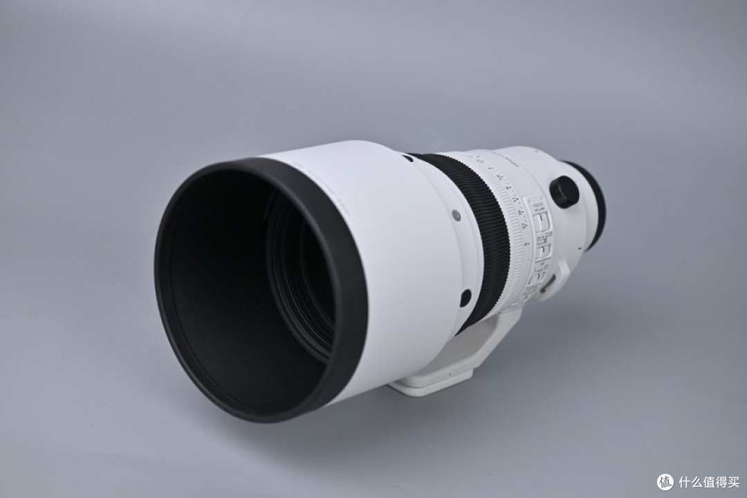 适马200mm F2 DG OS：大光圈长焦镜头的全能王者