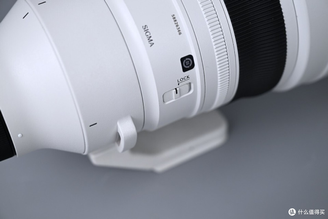 适马200mm F2 DG OS：大光圈长焦镜头的全能王者