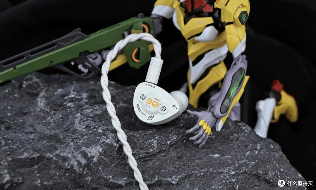这是高音华丽,高解析还很耐听的HiFi耳机?达音科DK3001BD超梦
