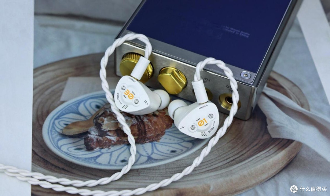 这是高音华丽,高解析还很耐听的HiFi耳机?达音科DK3001BD超梦