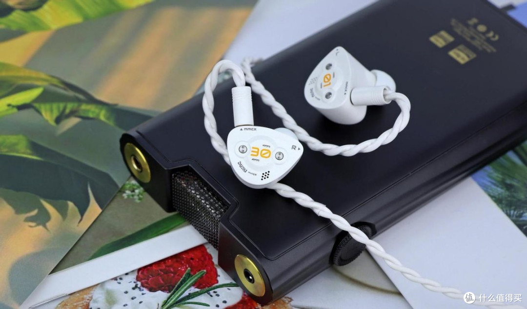 这是高音华丽,高解析还很耐听的HiFi耳机?达音科DK3001BD超梦