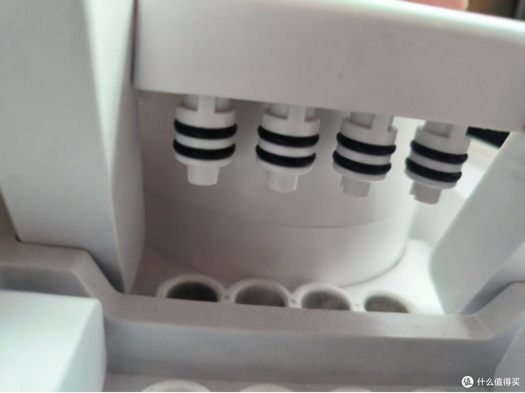 自己动手更换净水器滤芯真的很简单!,分享美的净水器换芯全过程