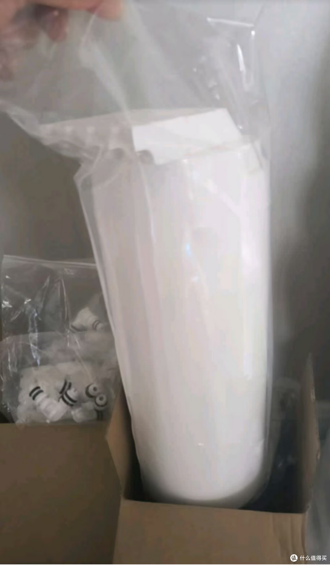 自己动手更换净水器滤芯真的很简单!,分享美的净水器换芯全过程