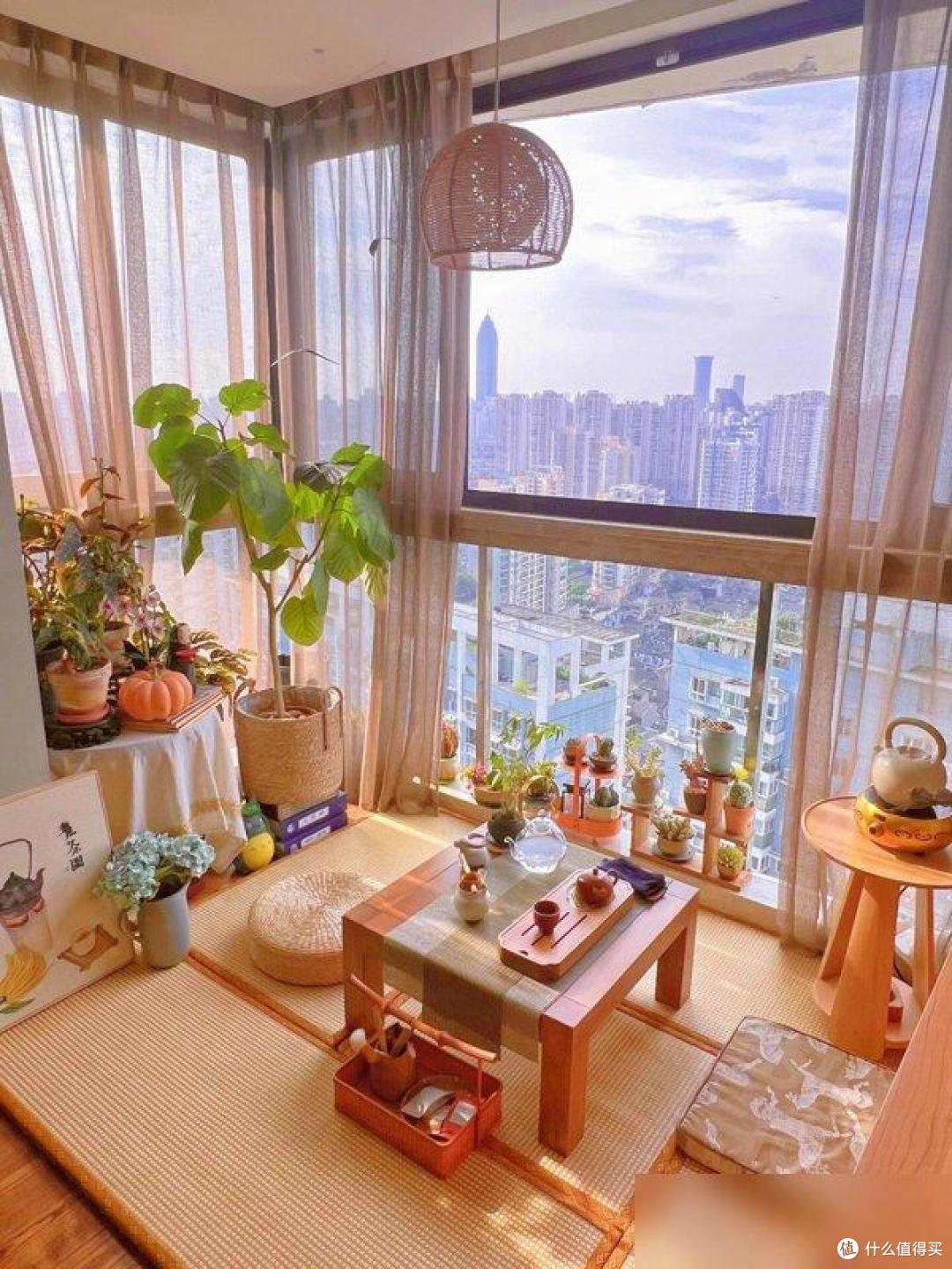 浙江一女子把4㎡阳台改成了茶室,那叫一个好看,真的太有禅意了