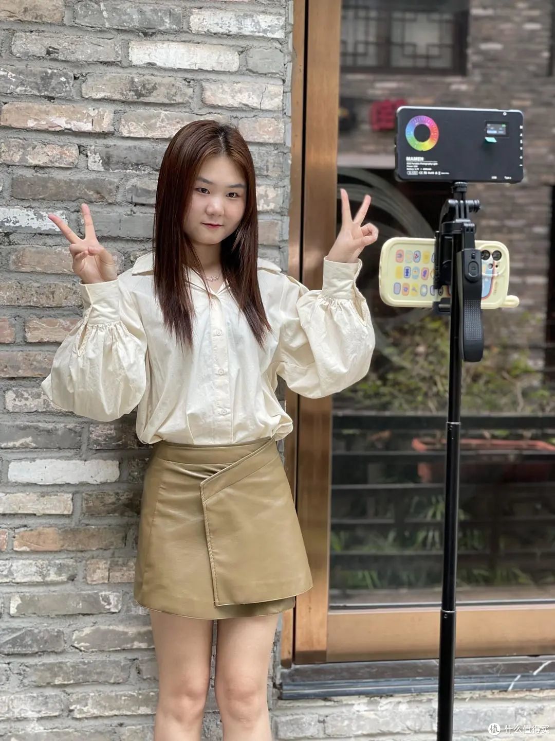 手机拍不好?别让专业相机成负担!口袋里的“摄影外挂”来了