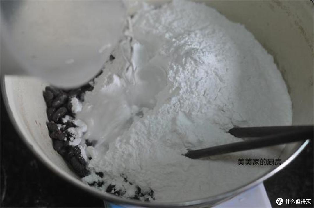 自从学会红豆这做法,我家夏天就没断过,绵糯清爽,孩子最爱啦!