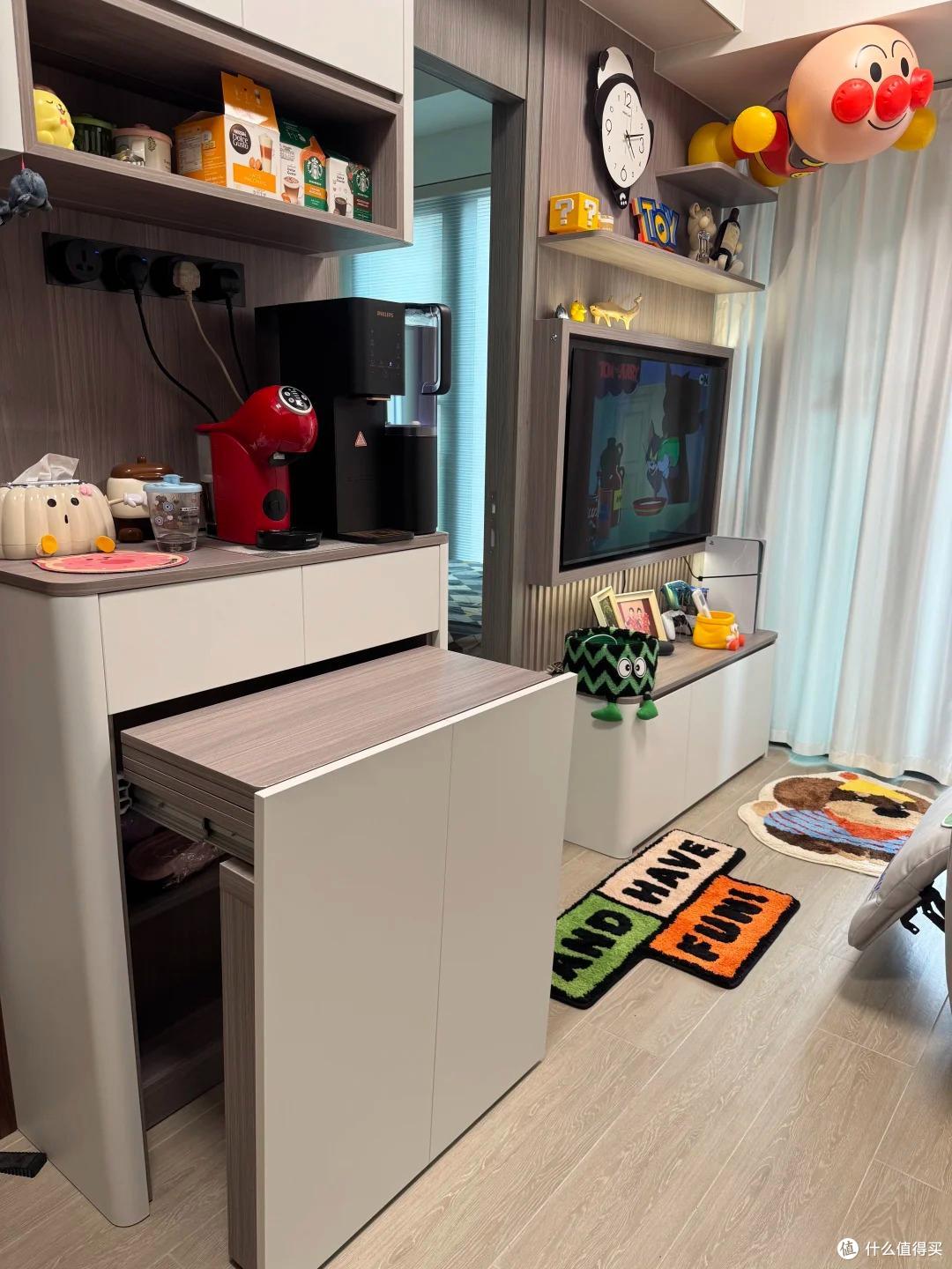 香港一夫妻火了,工作十年,攒下26㎡小屋,竟有3室2厅,必须晒晒