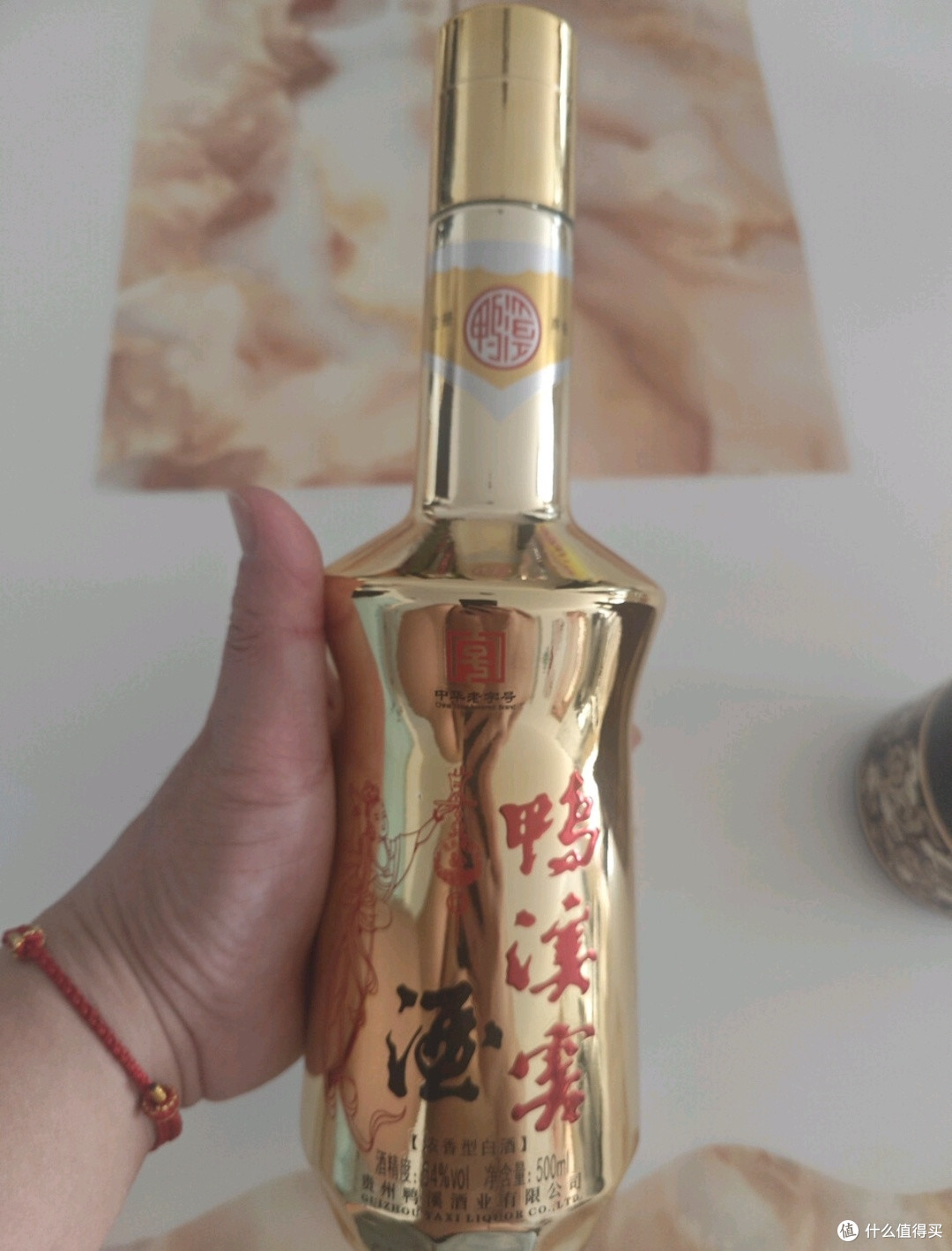 鸭溪窖金装壹号:浓香与酱香的完美融合