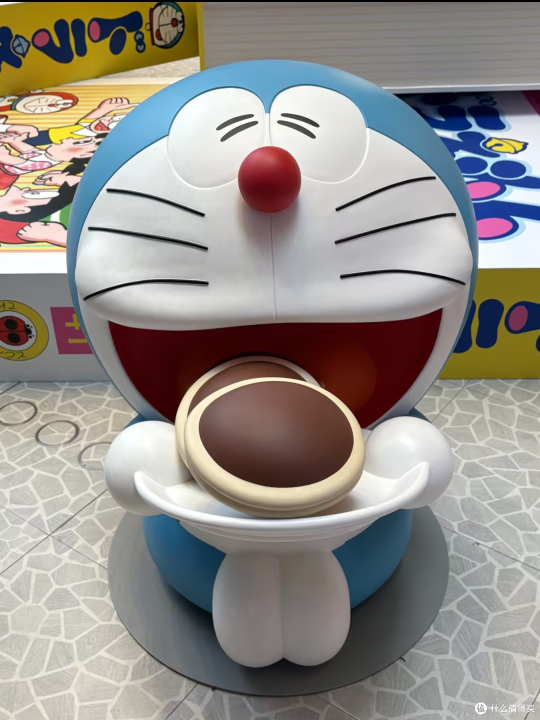高温下的哆啦A梦展览乐趣
