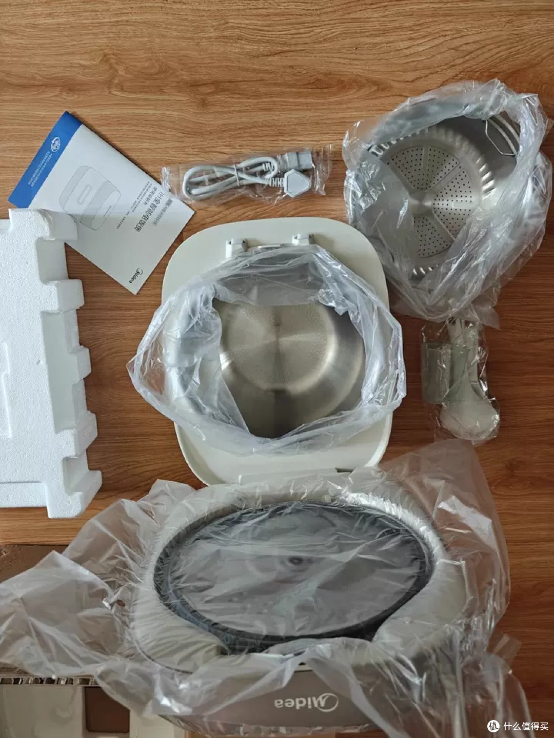 美的电饭煲选购指南:容量与加热技术