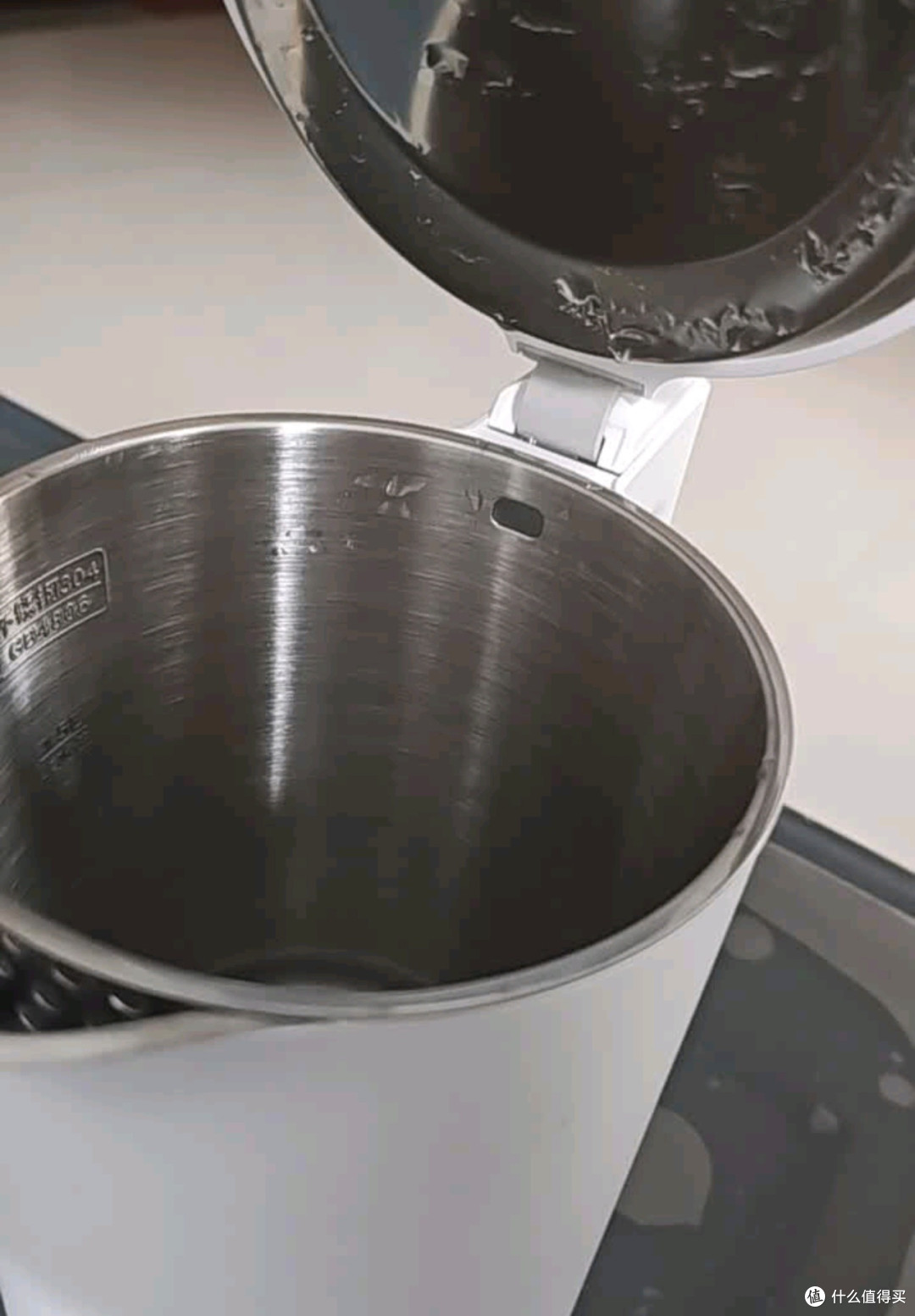 米家N1电热水壶深度评测:1.5L家庭煮水神器