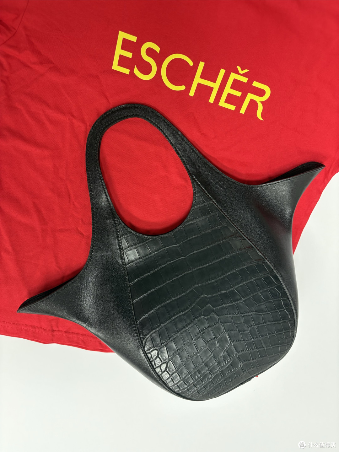 致力成为 中国第一奢侈品埃舍尔Escher比肩欧美时尚奢侈品