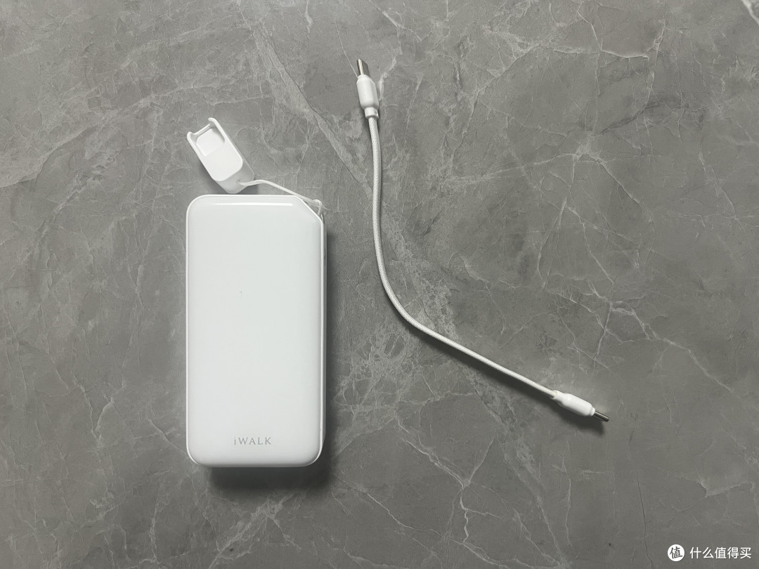 你的下一个充电何止是充电宝——iWALK掌心宝测评