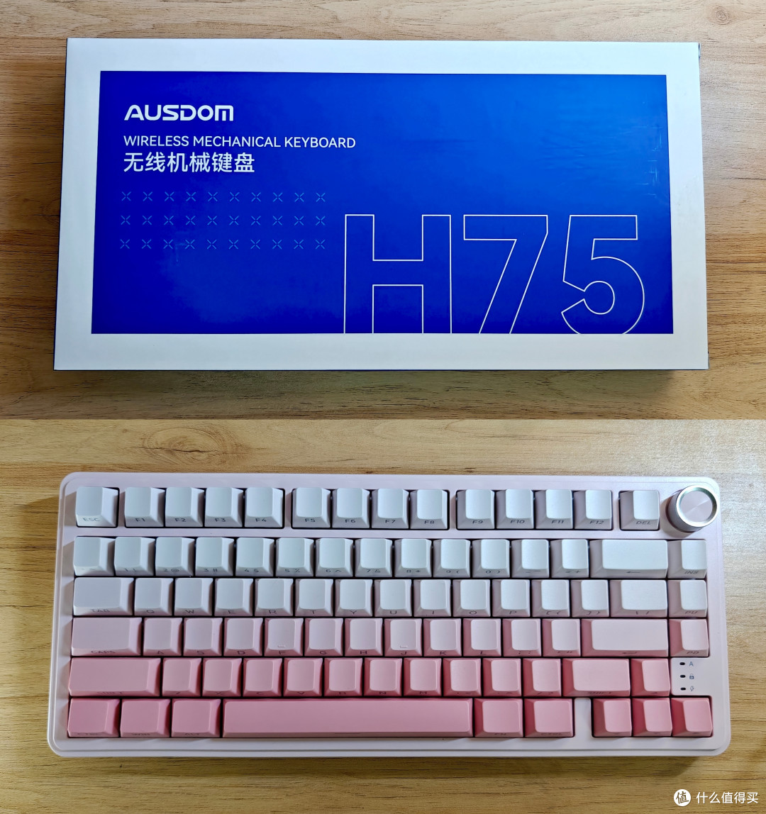 本来这个粉色渐变是给队友的，但是测试完之后我自己爱上了这个配色，猛男千万不要错过