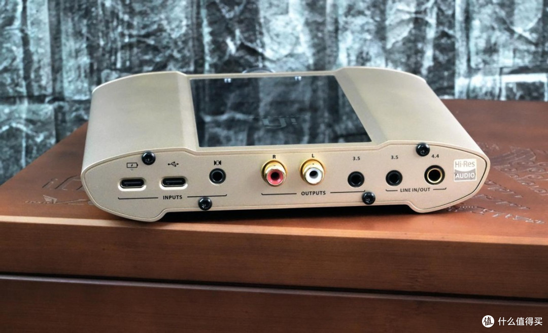 HiFi便携党的终极解码耳放?iFi悦尔法iDSD Valkyrie女武神