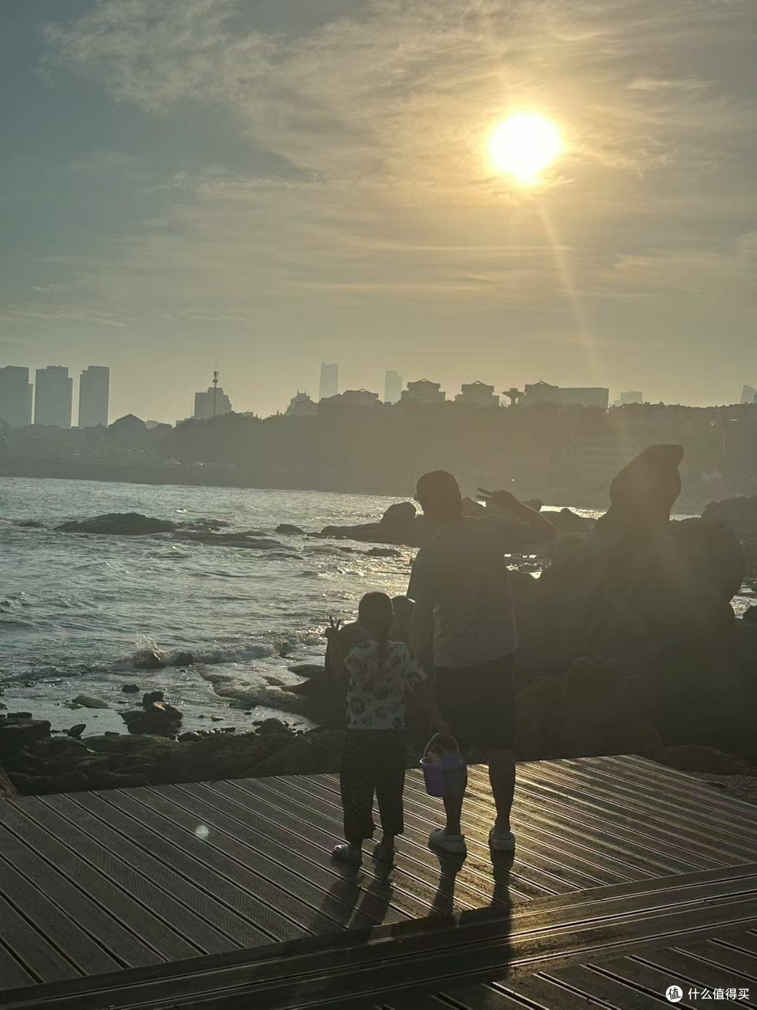 自助餐厅不要乱拿东西-青岛海景花园夏威夷露天海鲜烧烤