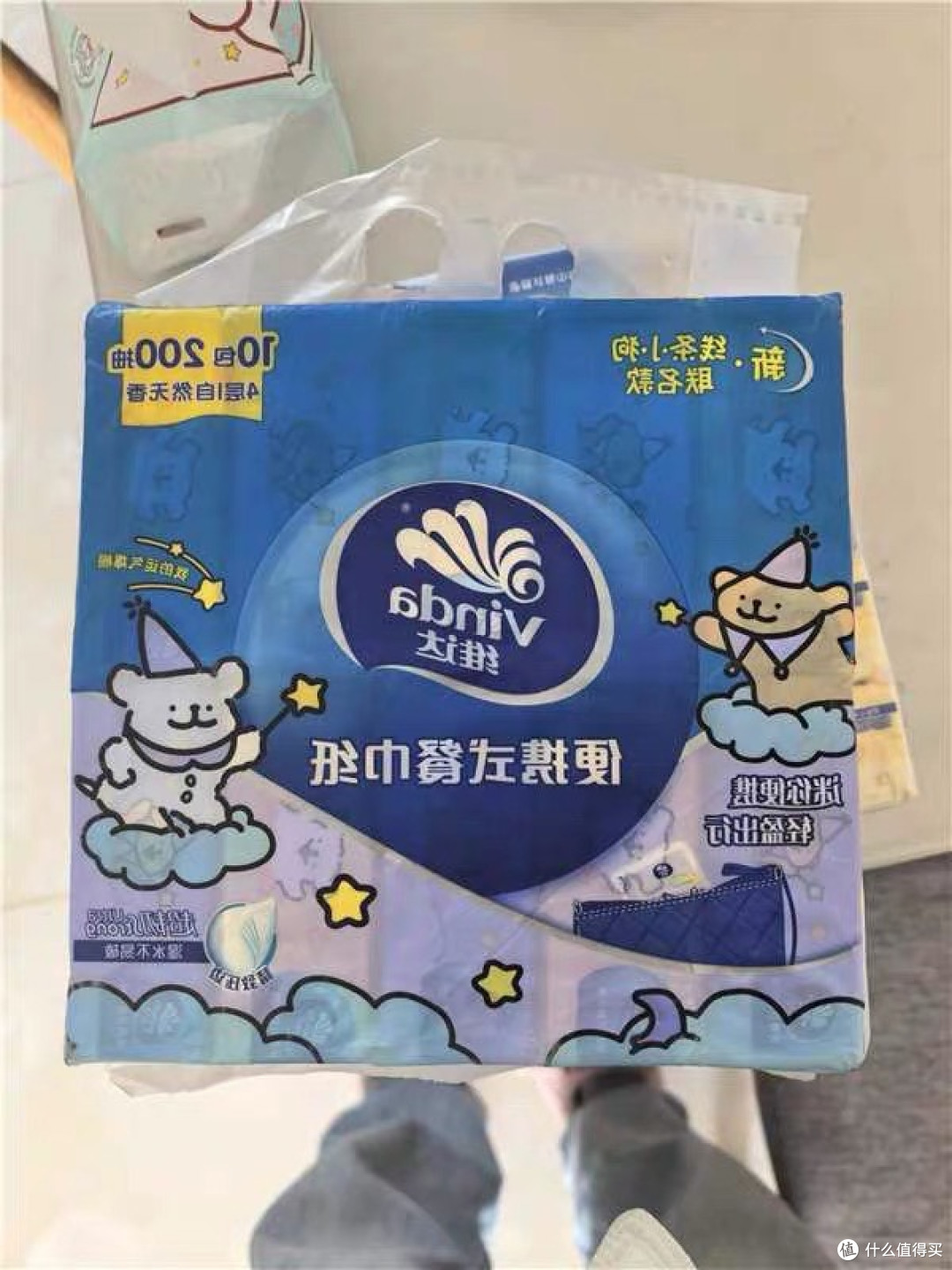 藏在口袋里的甜蜜暴击:维达线条小狗联名手帕纸