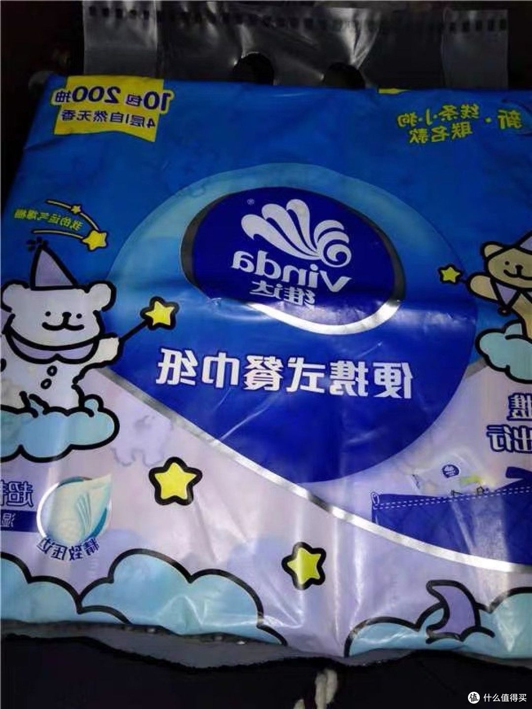 藏在口袋里的甜蜜暴击:维达线条小狗联名手帕纸