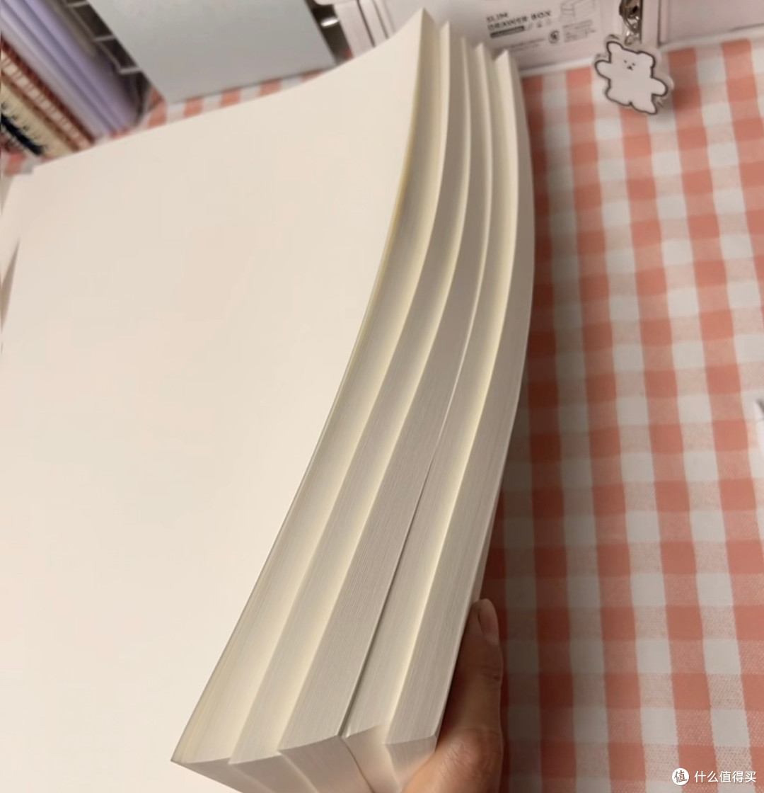 开学季课桌上的新期待