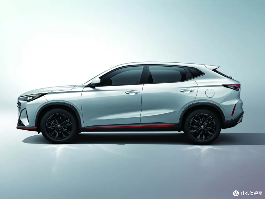 又一“价格屠夫”！超动力智享SUV，仅售5.99万，还要啥自行车？