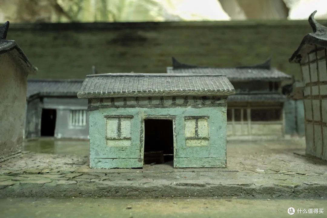 逛石窟吃新荣记,才是这座城市的正确打开方式