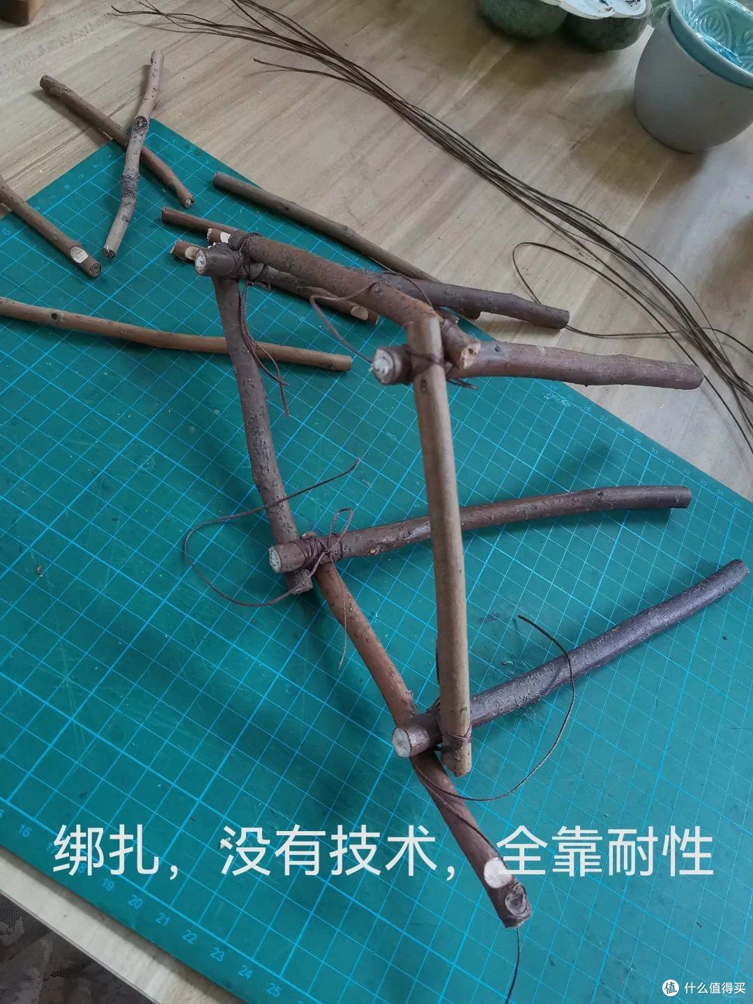 福建一男子,因“入住毛坯房”走红,仅一茶室就圈粉无数,真高级