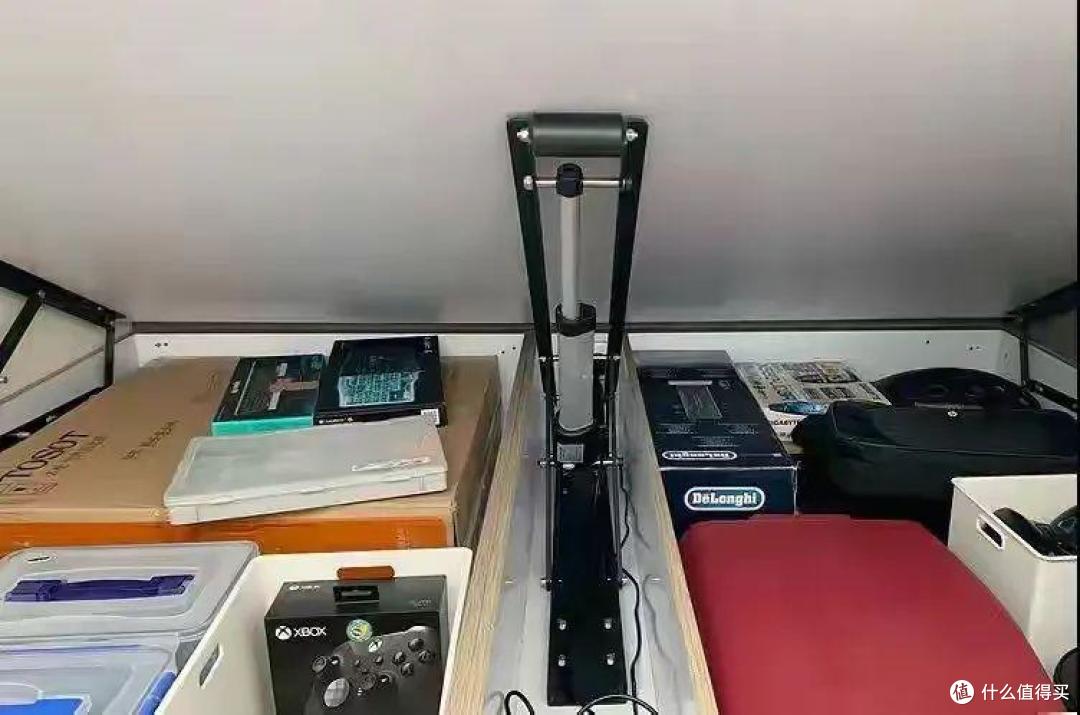 香港一对夫妻的豪宅火了,37㎡仅需2168万,那叫一个高级,好羡慕