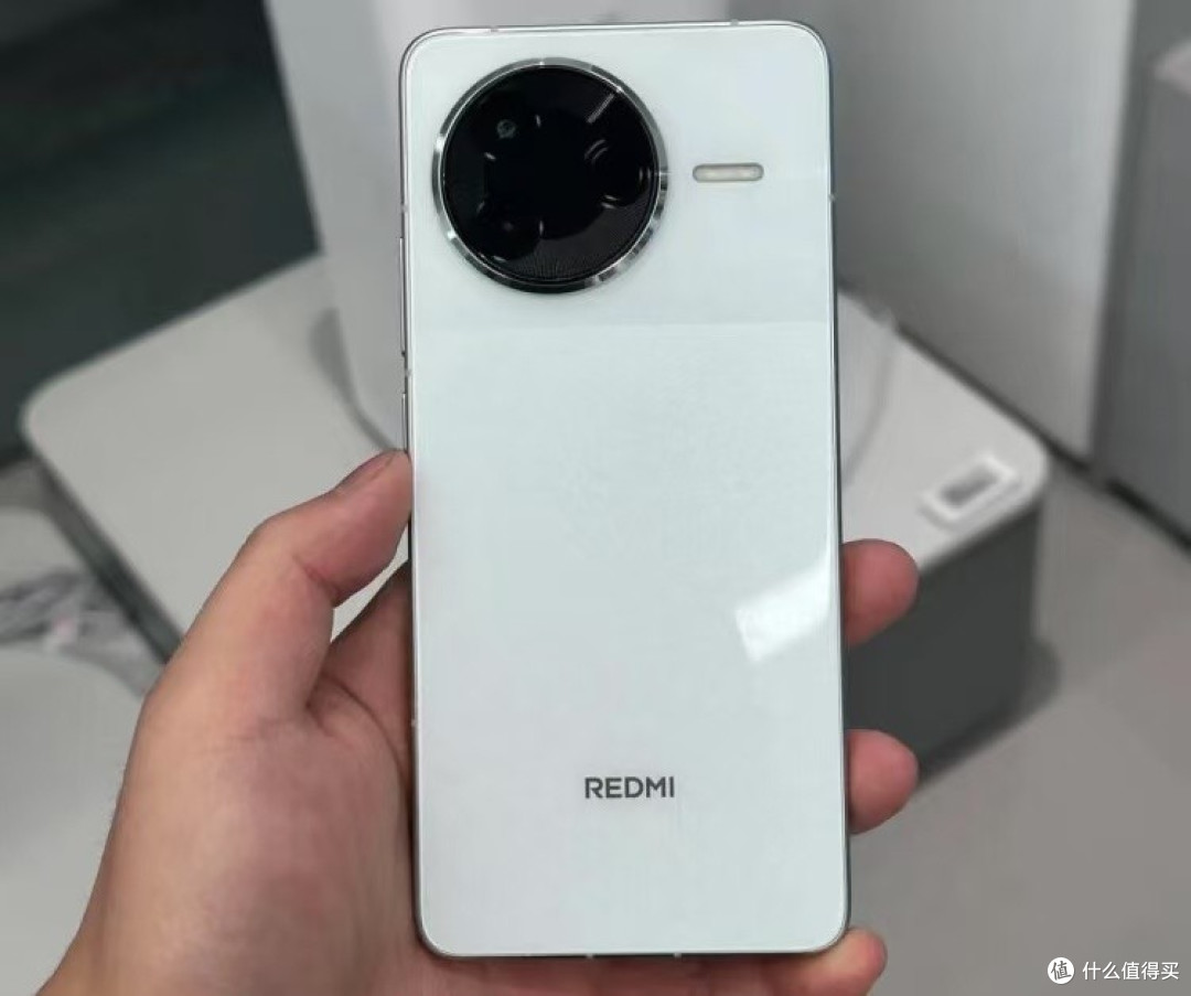 小米豁出去了,2K屏+骁龙8Gen3+6550mAh,跌至1479元