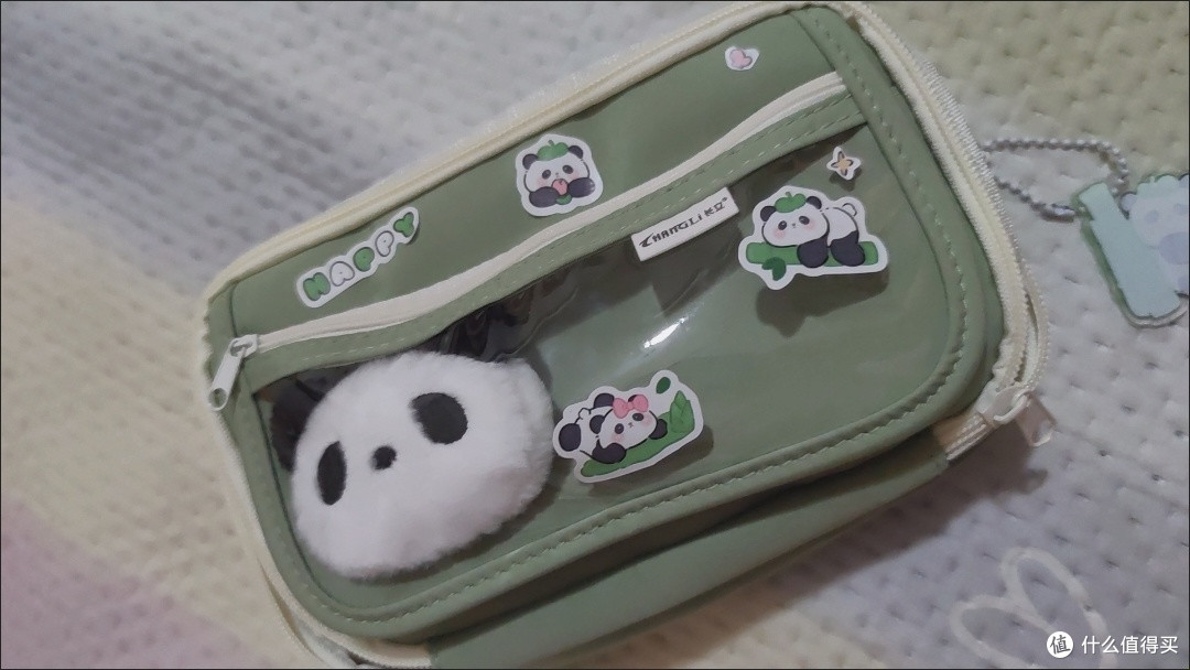开学文具收纳王者!这款9层笔袋让女儿的书桌超整齐