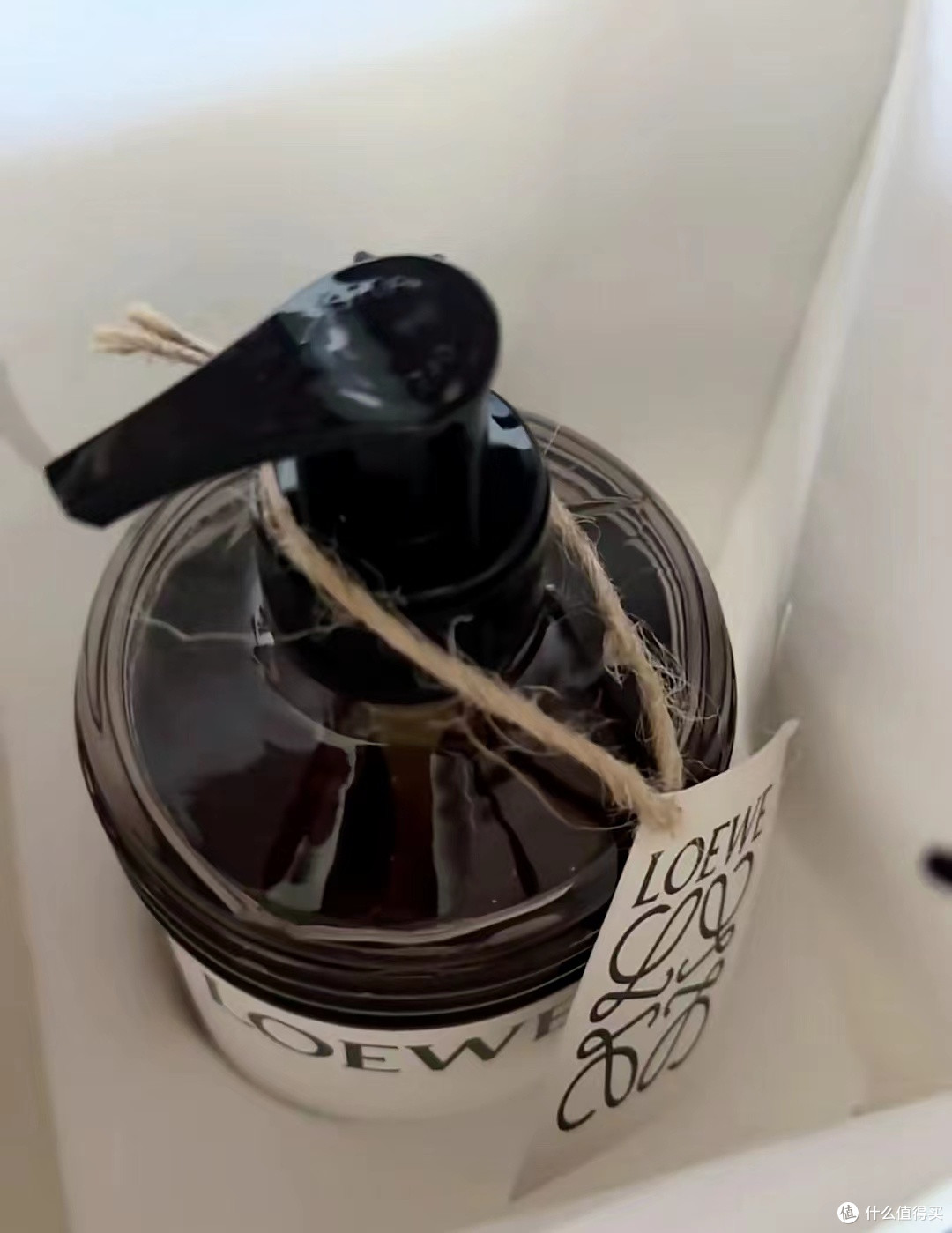 🌿当薄荷撞上披萨草?这支LOEWE牛至沐浴露让我原地转圈!