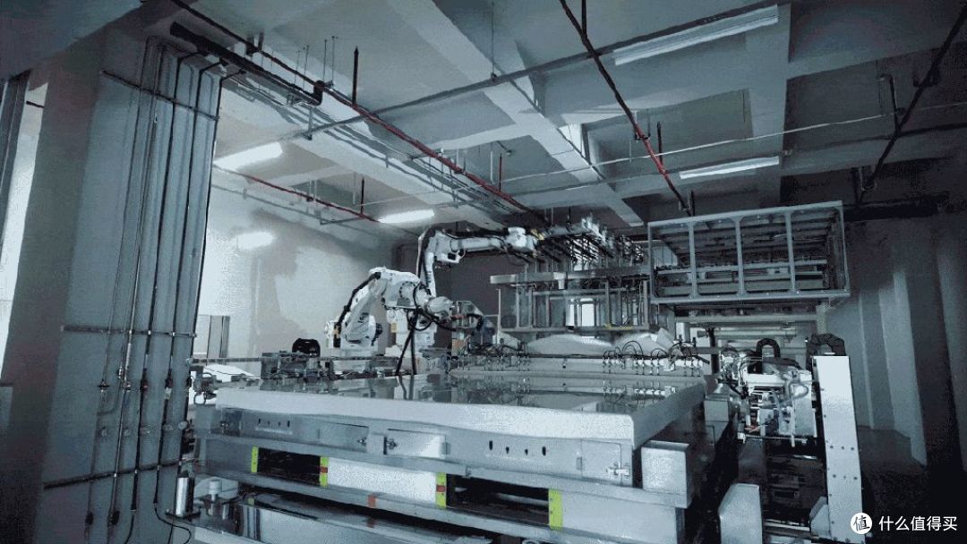 BOE携手联想发布显示器 Oxide技术 打造商用显示器领域新标杆