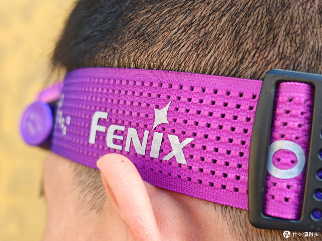 Fenix HM55R头灯:轻巧多能,点亮户外