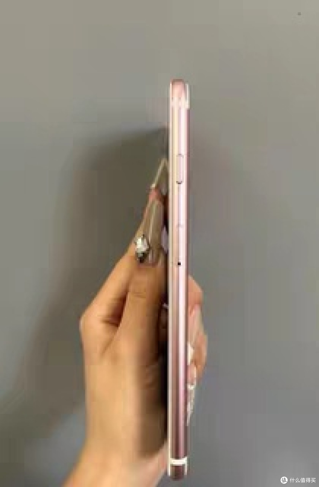 闲鱼捡漏iPhone 6S：百元机，日常看书用