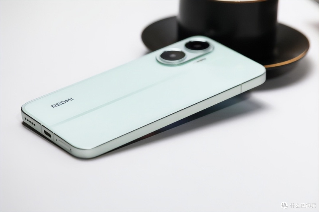 小米“乱套了”，240万跑分+7550mAh+IP69防水，卖得好也继续降