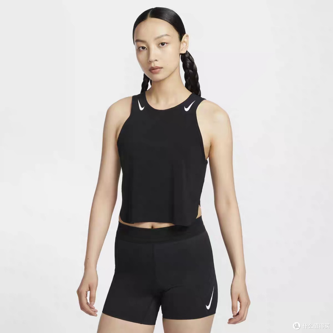 耐克女子速干背心秋季评测