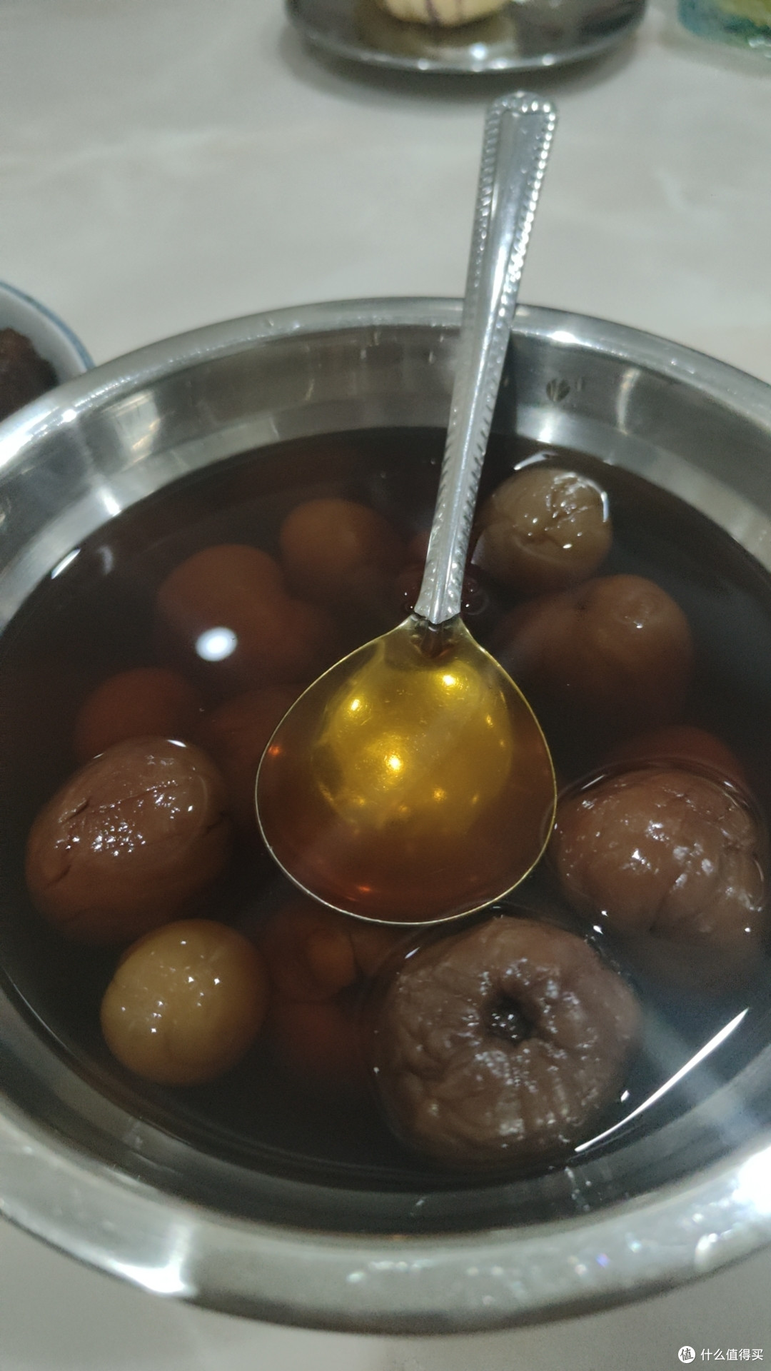 图为煮好的桂圆荔枝汤