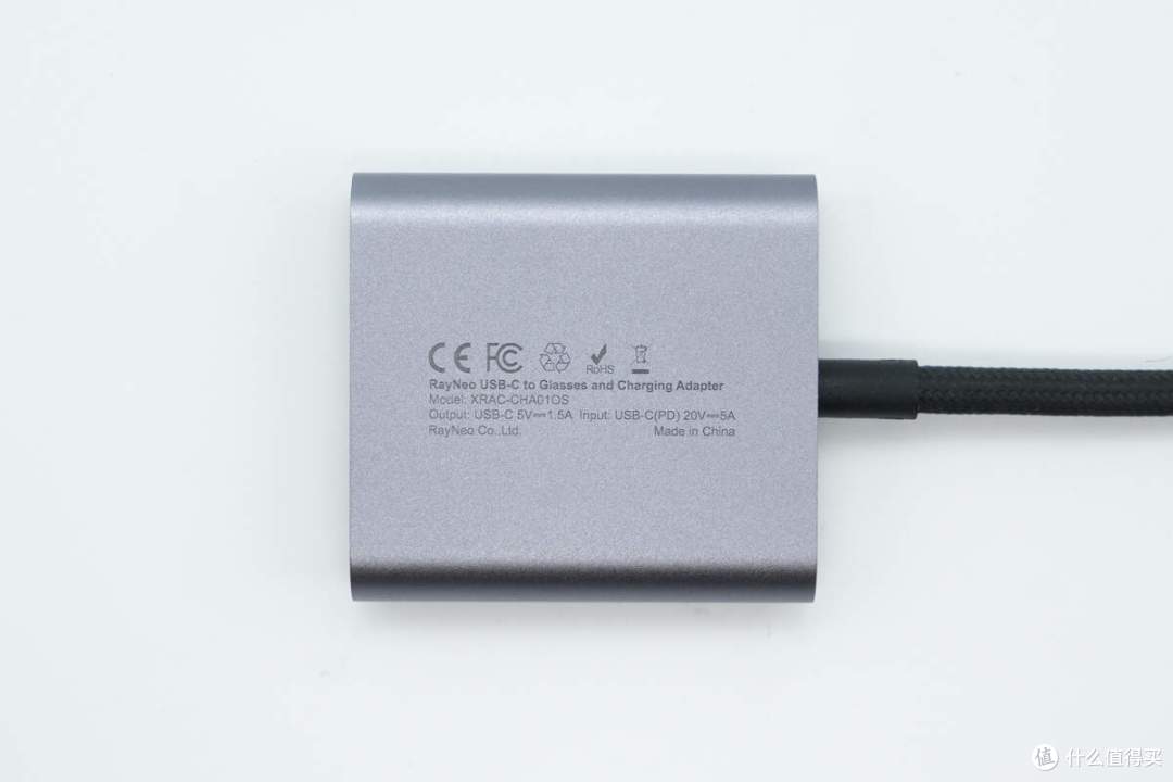 一个AR眼镜的配件也能做这么好！雷鸟边充边用USB-C转接器拆解