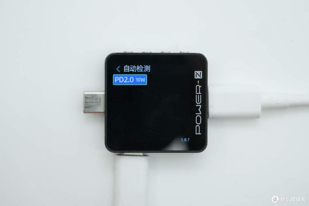 一个AR眼镜的配件也能做这么好！雷鸟边充边用USB-C转接器拆解
