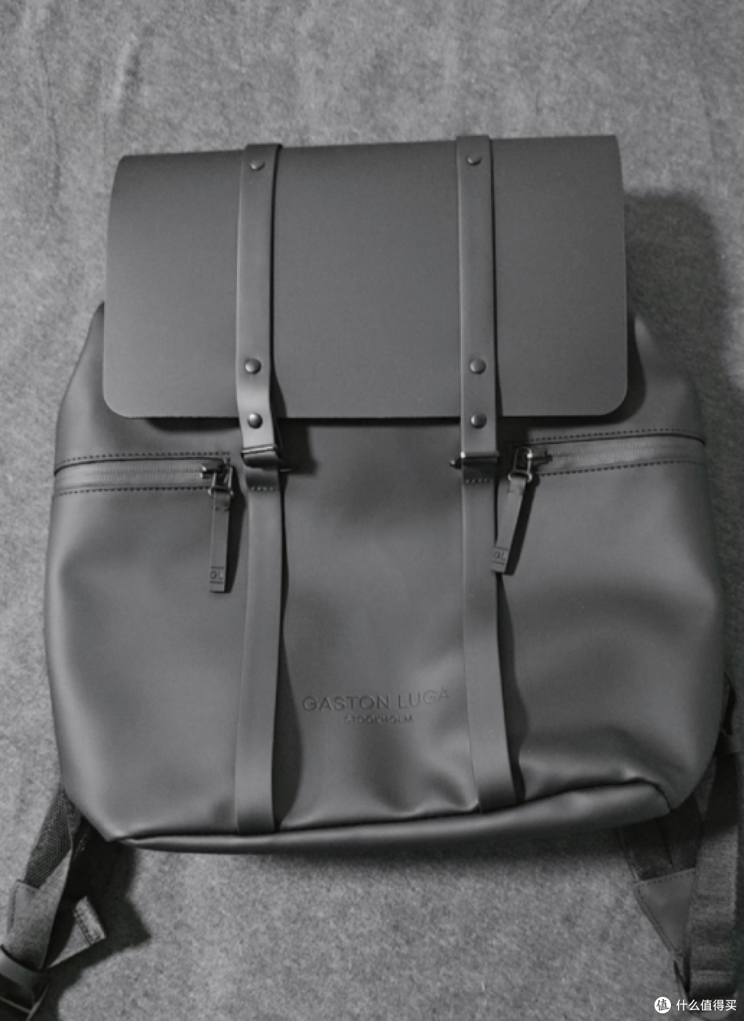 🎒时尚博主都在背的双肩包,你 get 了吗?