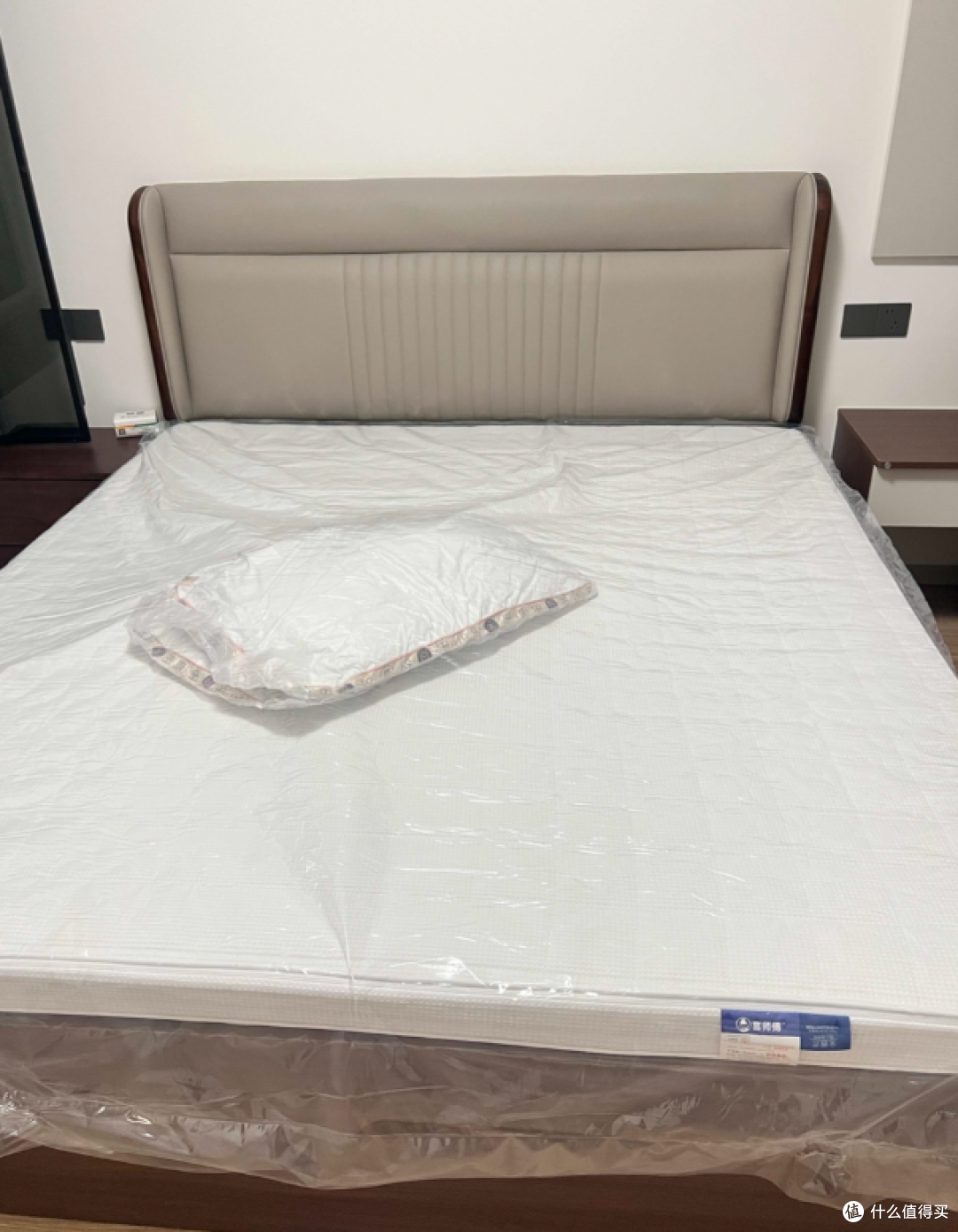 老寒腰终于睡安稳了!喜师傅床垫这 “暖腰感” 真对老骨头好