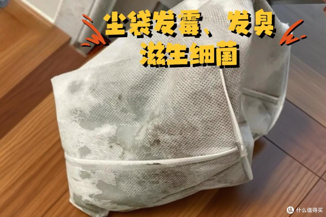 卷出真干净!云鲸 J6 热活水履带拖布按着擦,重污一遍就搞定