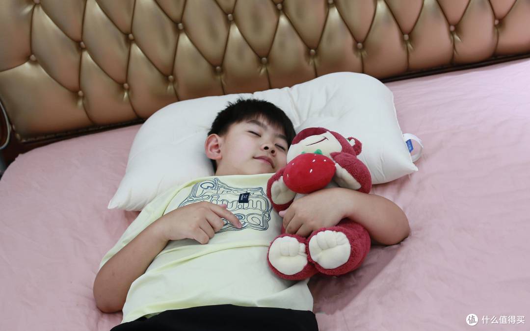 一次旅行、一场通勤、一个好睡眠:5款让我惊喜的生活好物合集