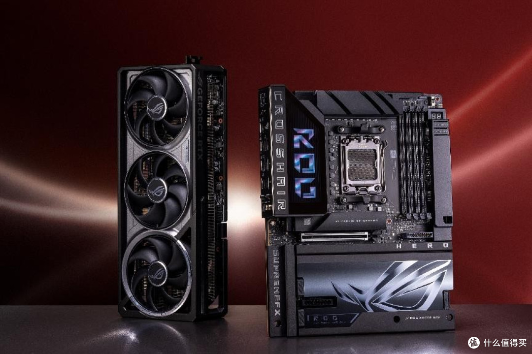 华硕ROG X870E HERO BTF背置主板震撼科隆游戏展
