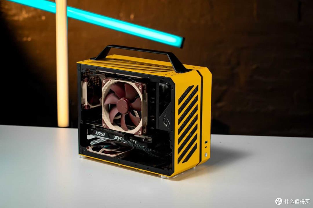 用绝版机箱打造极致生产力——9950X+192G大内存