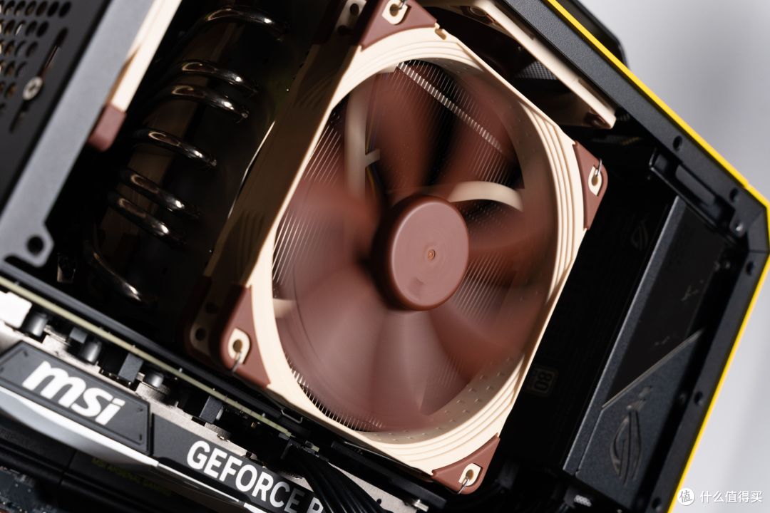 用绝版机箱打造极致生产力——9950X+192G大内存