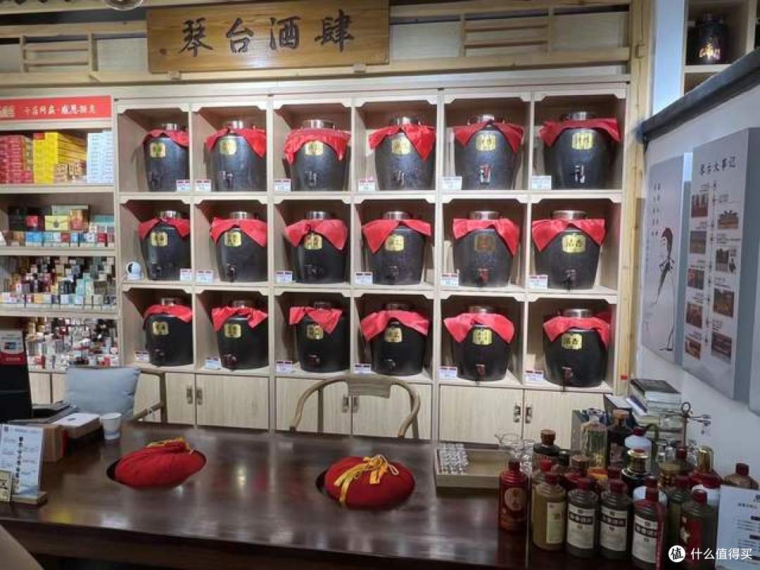 入局散酒要谨慎，别看宣传很火，其实不好做