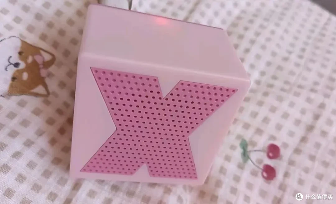1分钱的mini蓝牙音箱,支持TWS立体声,内置电池能用3小时