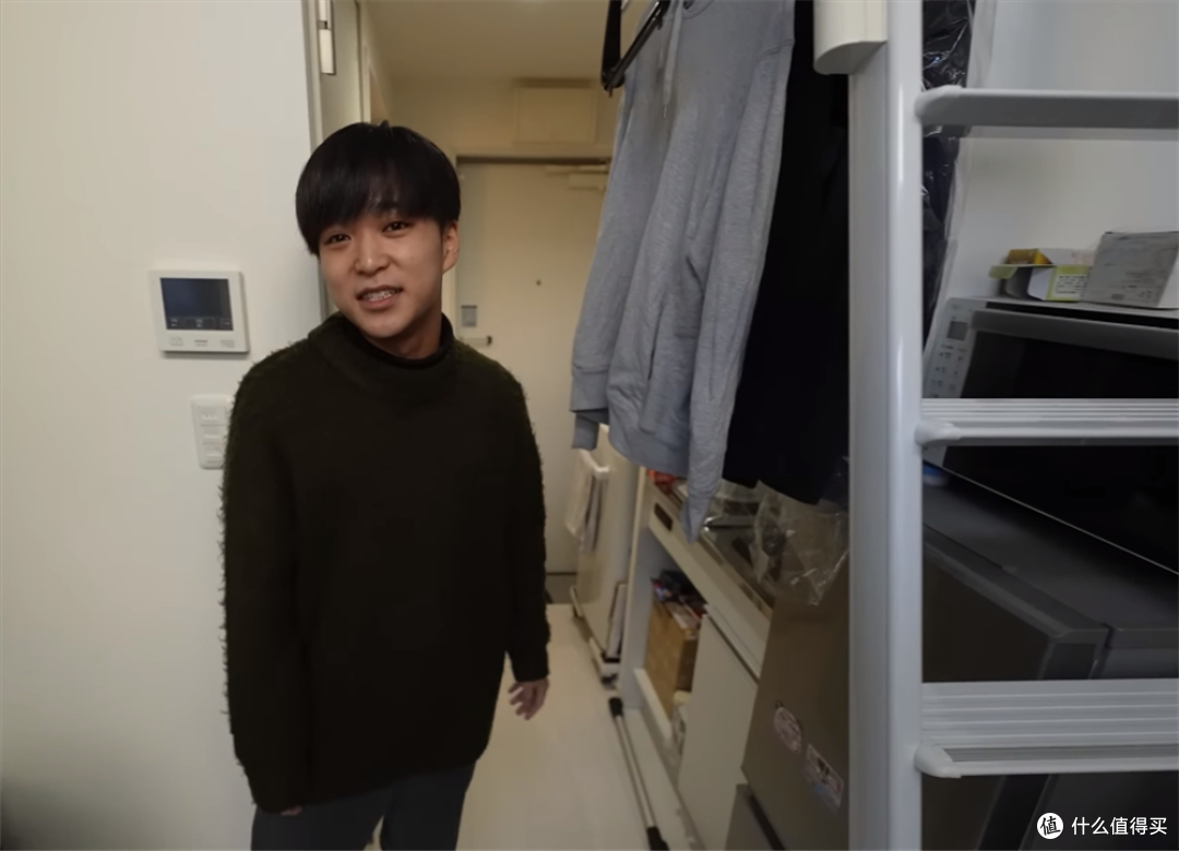 香港一小伙火了,蜗居8㎡小屋,一住就是3年,还乐在其中,晒晒