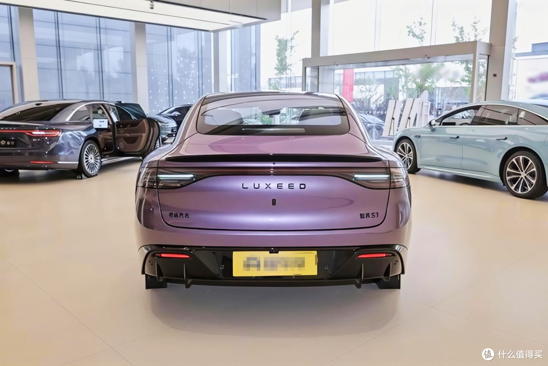 智界S7