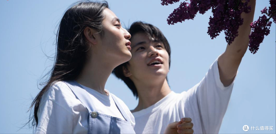 不愧是Netflix,把俗套拍得如此唯美